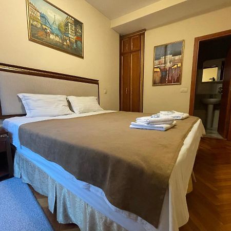 Boutique Hotel Travelling Actor - Skadarlija Βελιγράδι Εξωτερικό φωτογραφία