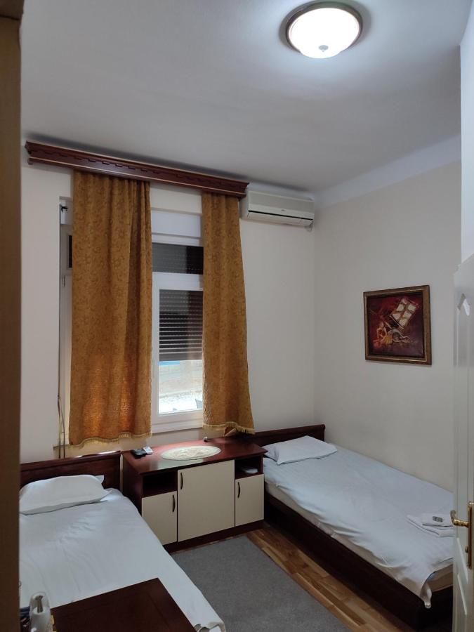 Boutique Hotel Travelling Actor - Skadarlija Βελιγράδι Δωμάτιο φωτογραφία