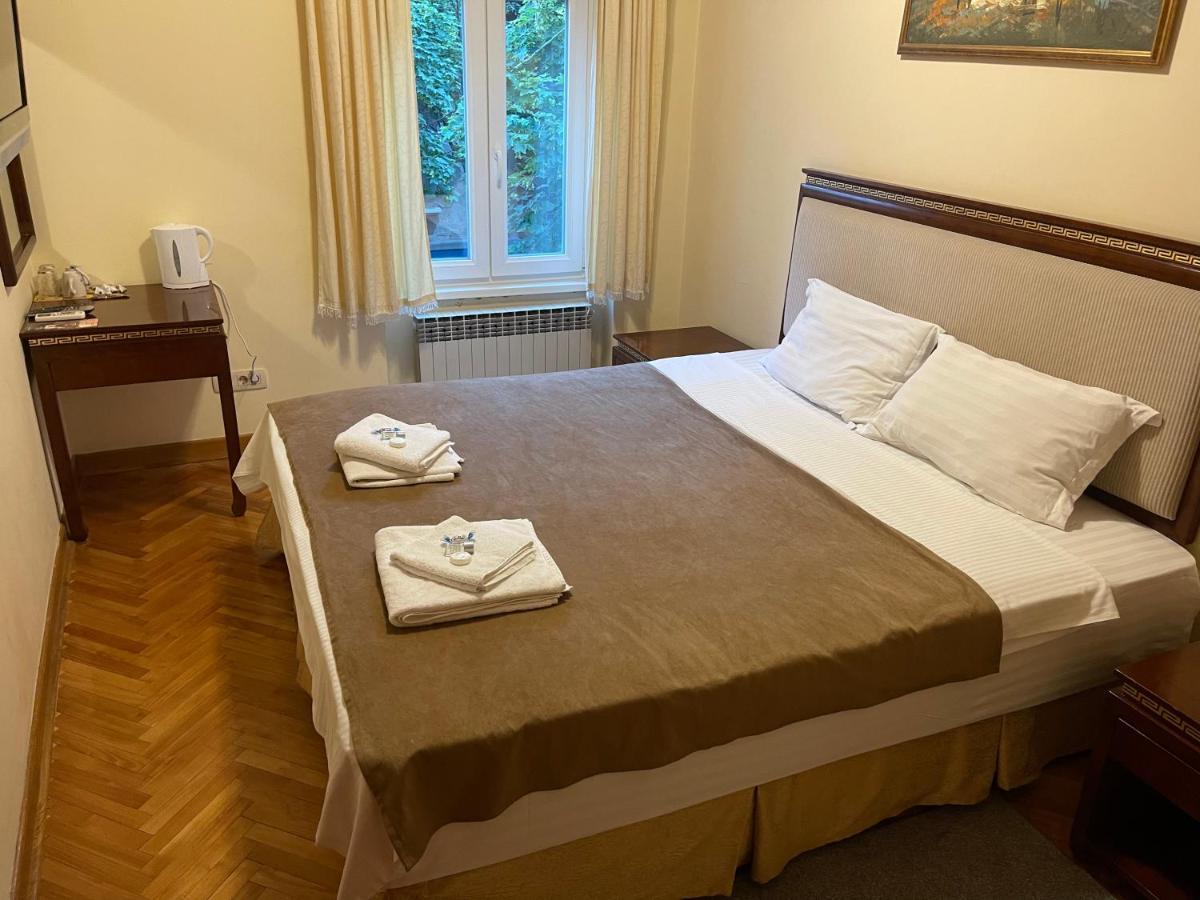 Boutique Hotel Travelling Actor - Skadarlija Βελιγράδι Εξωτερικό φωτογραφία