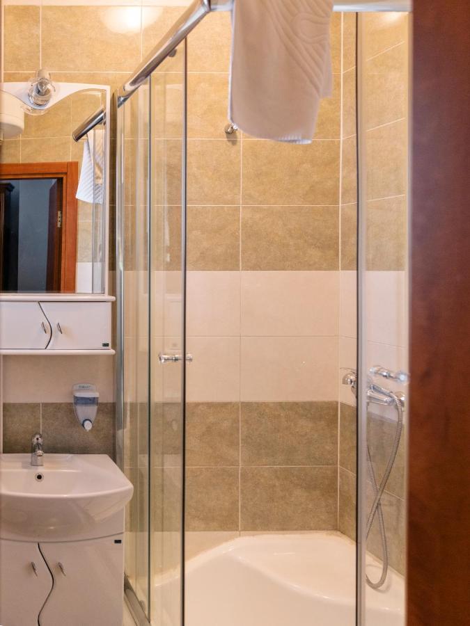 Boutique Hotel Travelling Actor - Skadarlija Βελιγράδι Εξωτερικό φωτογραφία