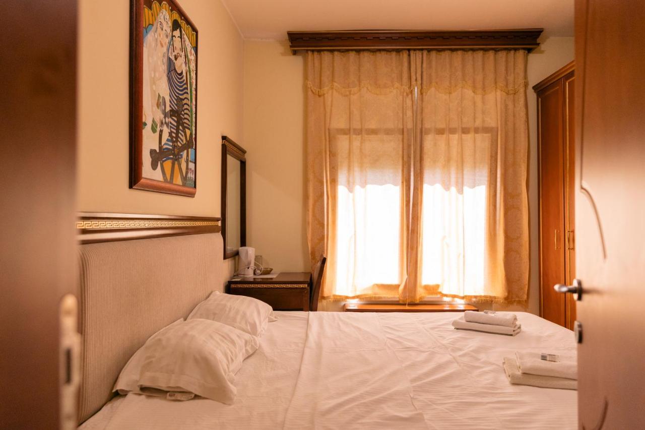 Boutique Hotel Travelling Actor - Skadarlija Βελιγράδι Εξωτερικό φωτογραφία